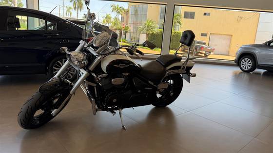 SUZUKI BOULEVARD M800 SUZUKI BOULEVARD M800